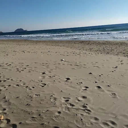 Castore Bilocale Nuovo A Due Passi Dal Mare Alassio